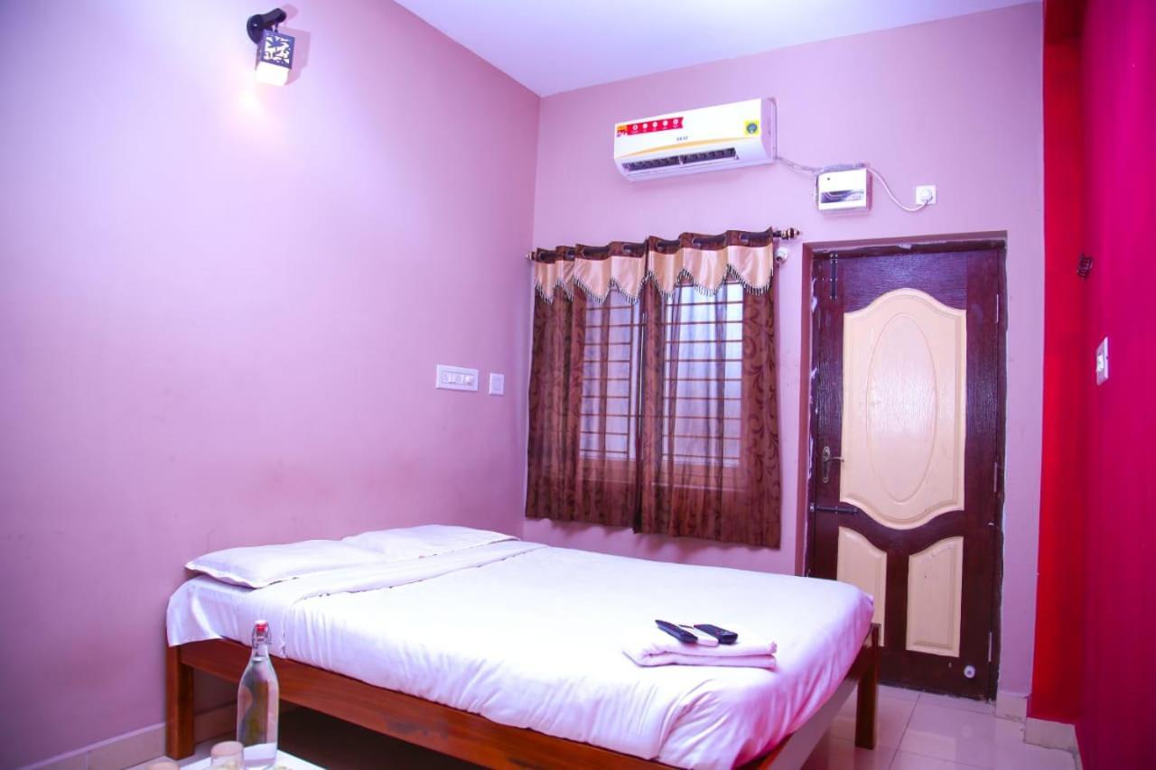 ‌‌Florence Guest House Pondicherry Exteriör bild